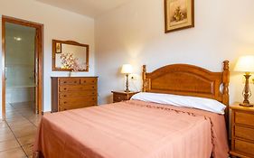 Chalet Los Olivos Con Piscina